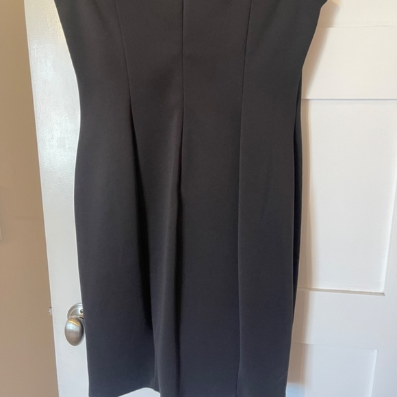 Short black lace dress, sz 12/14 Vince Camuto - Picture 11 of 12